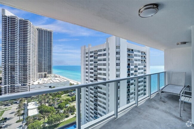 Building Photo - 1904 S Ocean Dr Unit TS206 Rental