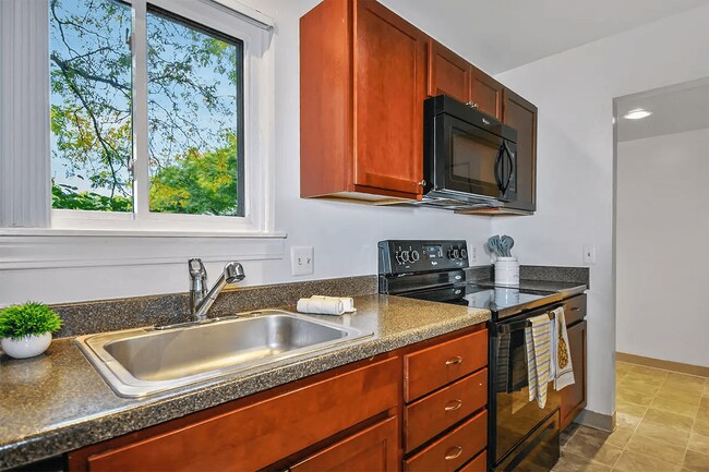 Mill Creek Townhomes
