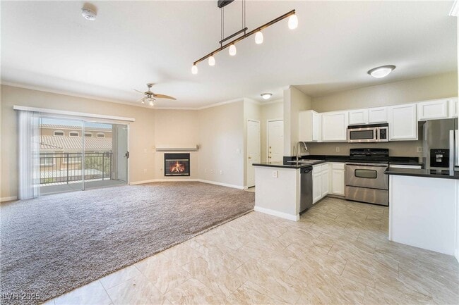 Building Photo - 2900 Sunridge Heights Pkwy Unit 628 Rental