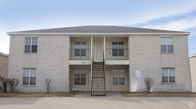 Building Photo - 3301 Hereford Ln Unit Apt C