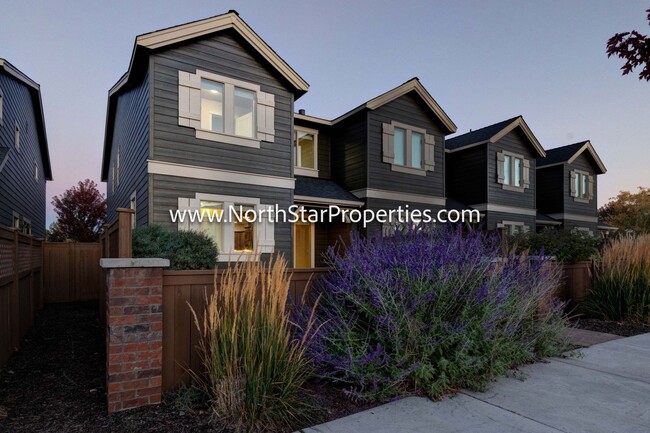 Photo - 20916 NE High Desert Ln