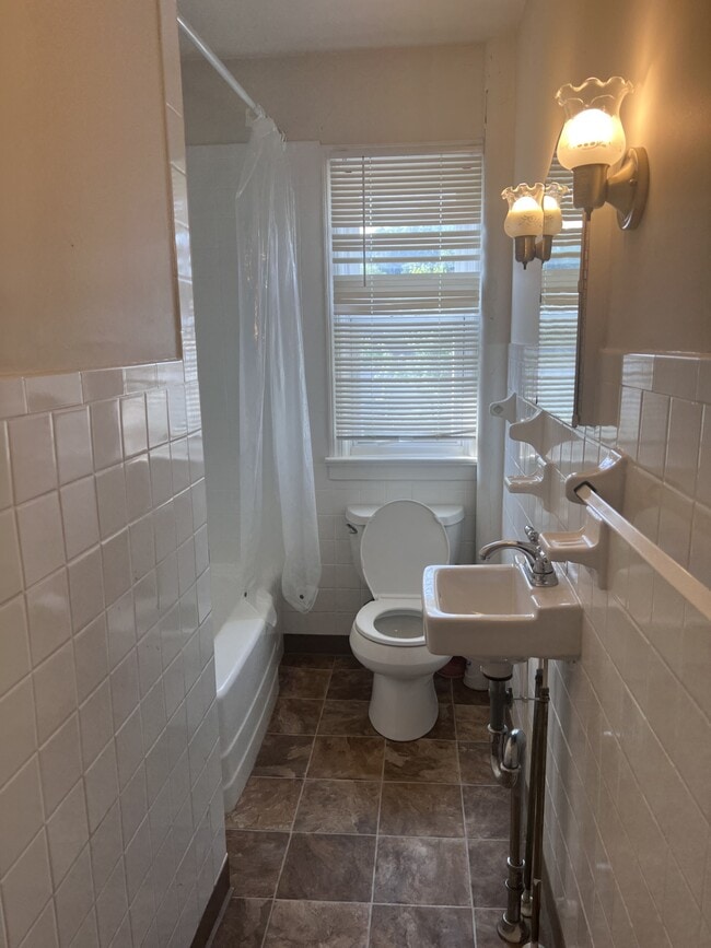 Photo - 628 E Lincoln Hwy Unidad Apt1