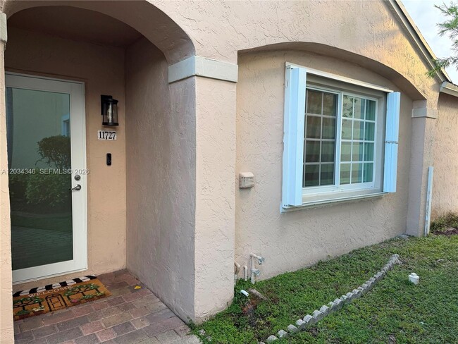 Photo - 11727 NW 12th St