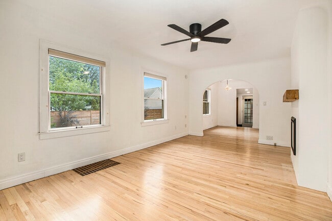 Photo - 2520 Oakdale Dr