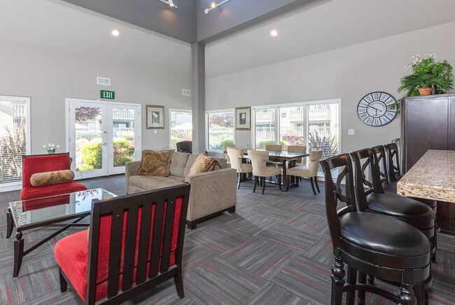 Photo - Riley Square