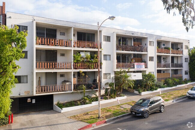 LCM Apartments - LCM Apartments