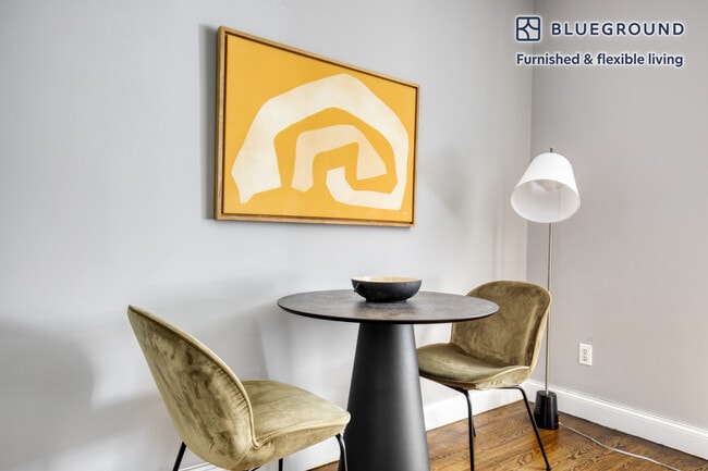 Photo - 209 E 25th St Unidad FL3-ID826