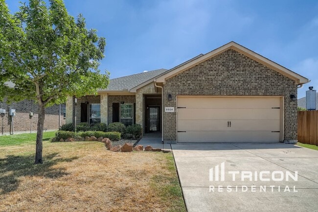 Photo - 8508 Axis Deer Run