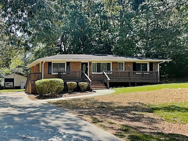 Building Photo - 407 Gresham Rd SW Rental