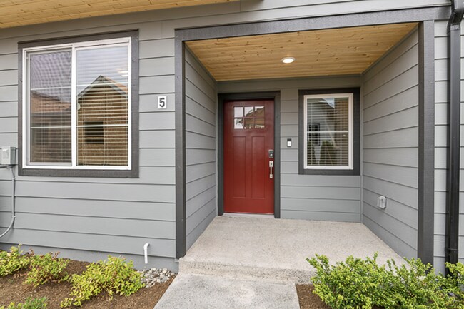 Photo - 1804 sf | 4 Bedrooms 3.5 Baths | 2 Car Garage | $3,750.00