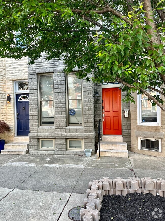 Building Photo - Charming  2Bed/2Bath in Patterson Park Rental