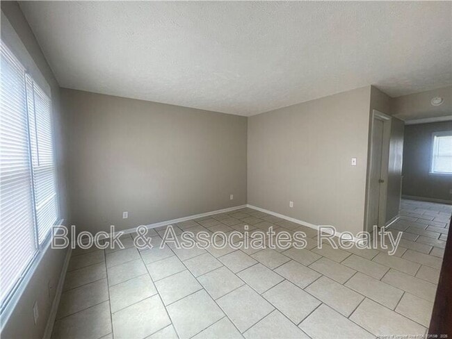 Photo - 4959 Galveston Dr Unit C