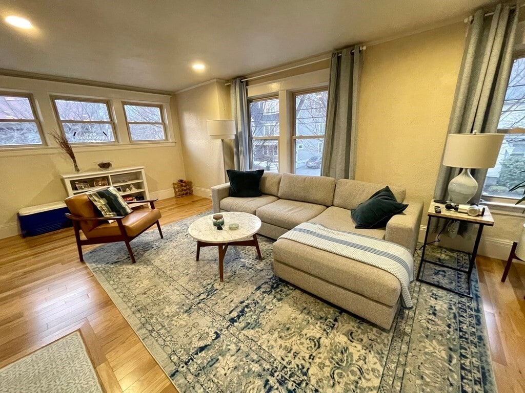 Photo - 72 Beaconsfield Rd (Brookline, MA)