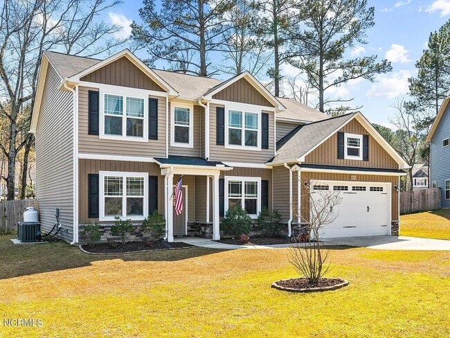 Photo - 615 Overland Ct