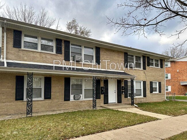 Building Photo - 14500 Cottage Grove Ave Unit 1