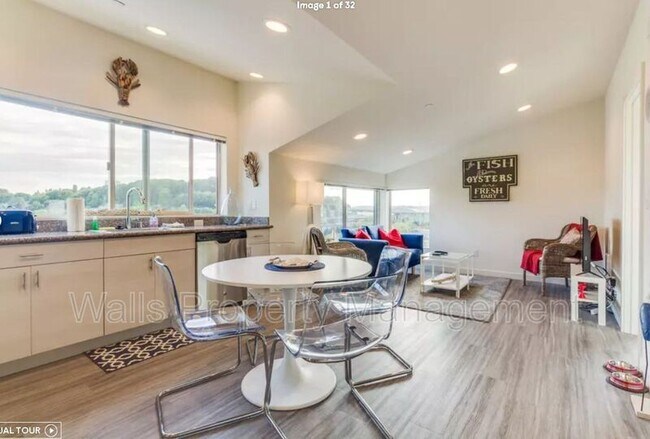 Photo - 1609 S Weller St Unit 1611 H