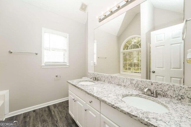 Photo - 5201 Rosetrace Terrace SW