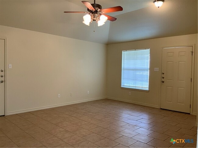 Photo - 2401 Paul Revere St