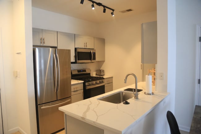 Building Photo - 12925 Centre Park Cir Rental