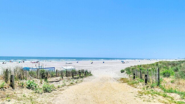 Photo - 108 S Montpelier Ave