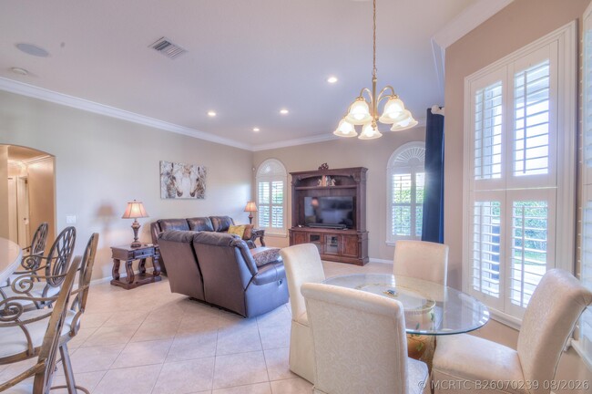 2962 Bolton Ct
