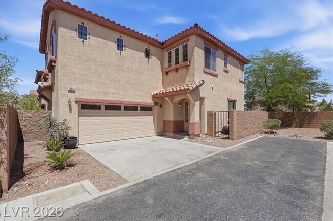 Photo - 10630 Lessona St