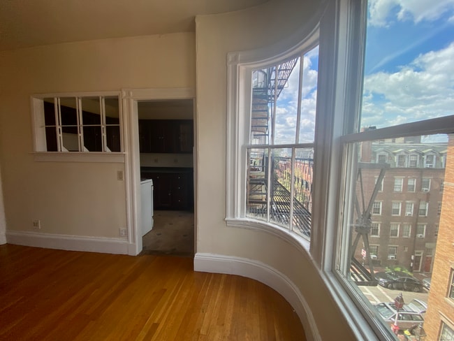 *Pictures are representative samples of the advertised unit. In some cases, the actual units you tou - 52 Revere St Unit T5