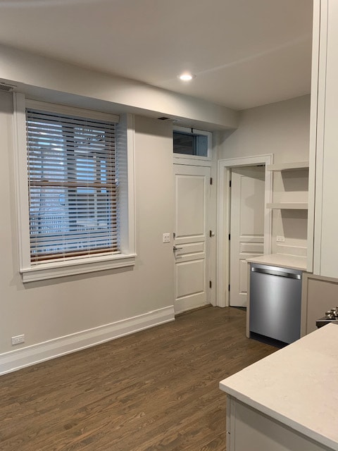 Photo - 2543 W Iowa St Unit 1