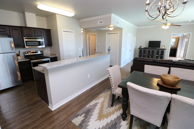 Andalucia Villas, 5300 Antequera Rd NW, Albuquerque, NM 87120