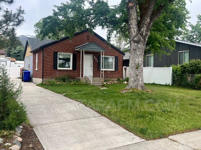 Photo - 291 S 800 W House