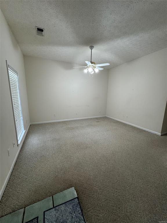 Photo - 33 JamesTown Loop