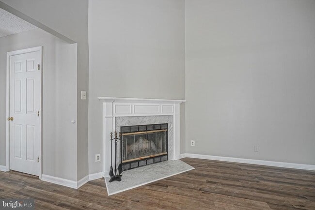 Photo - 95 Eldon Way