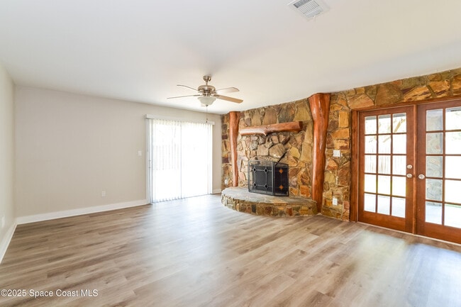 Photo - 7405 Calmoso Ave