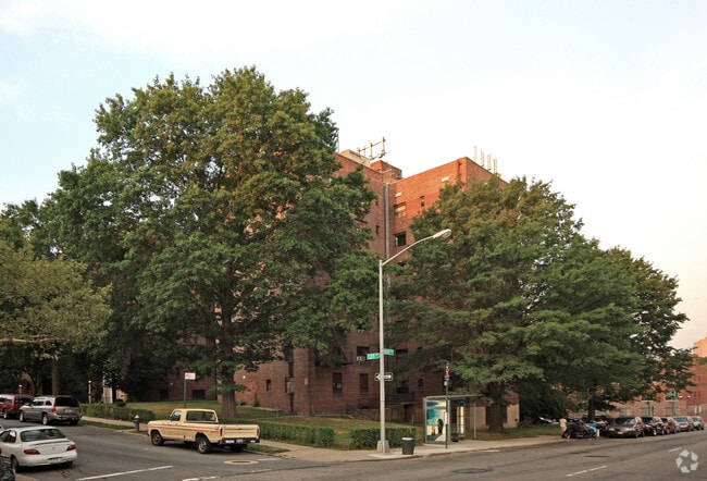 80-08 135th St - The Noll & Grove