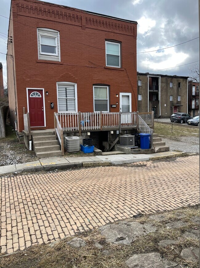 Photo - 3220 Hardie Way Unit 1