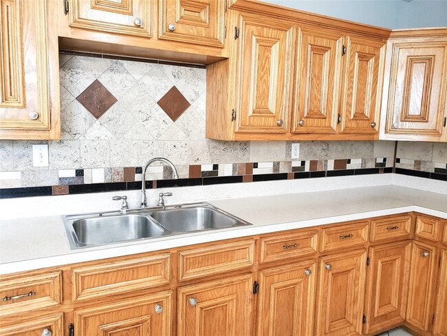 Photo - 3020 Sagebrush Dr