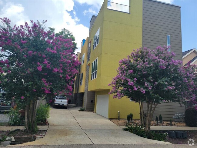 Building Photo - 6118 Hamman St Unit B Rental