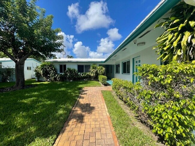 Photo - 18 Ave Villas LLC