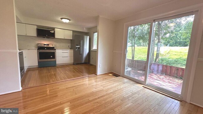 Photo - 13566 Bentley Cir