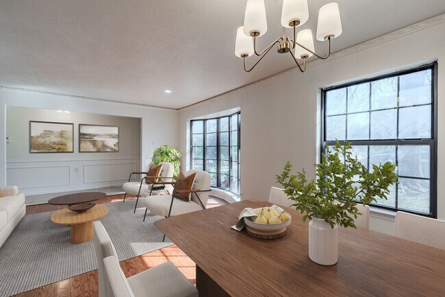 Photo - 3325 Shady Hollow Ln