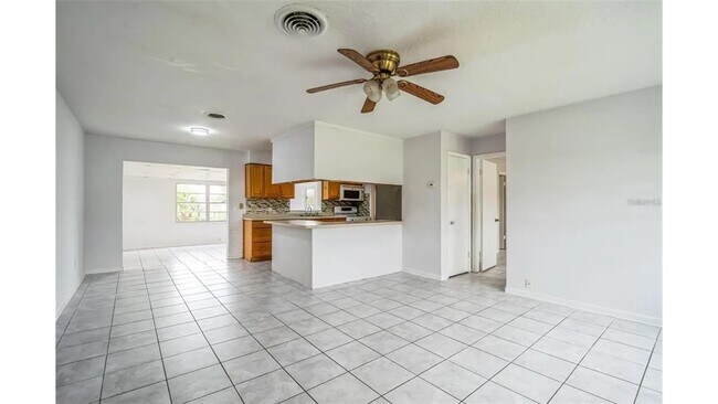 Photo - 1305 Estridge Dr