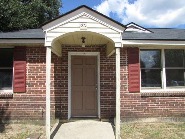 3 Dixie Dr Unit A