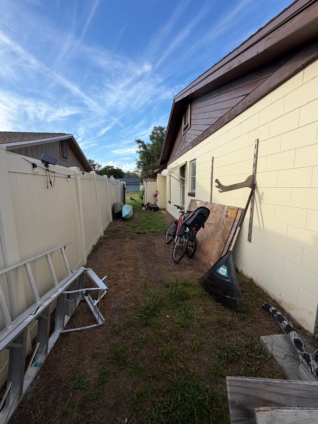 Photo - 819 Pebblewood Dr