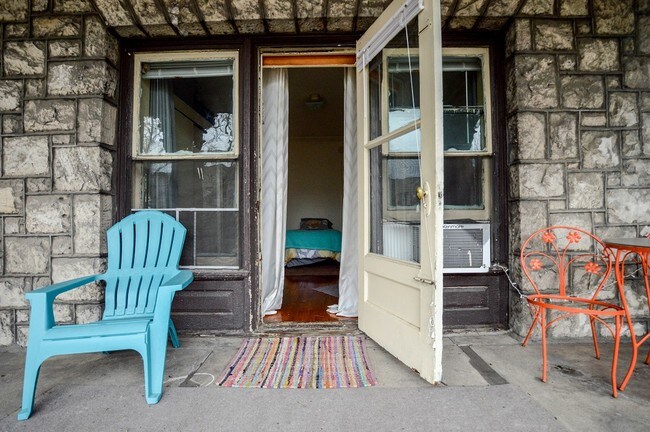 Photo - Pine Terrace Apartments