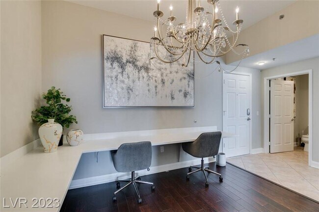 Photo - WELCOME TO LUXURY LIVING AT THE OGDEN HIGH... Unidad 1706