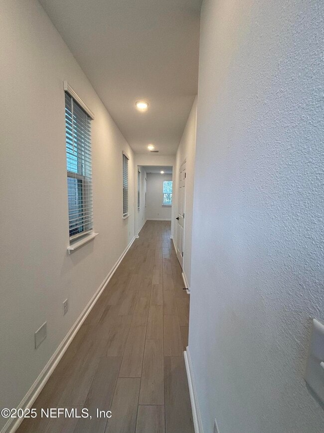 Photo - 6990 Mirage St