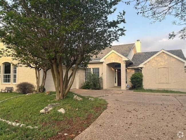 Building Photo - 803 Palos Verdes Dr Rental