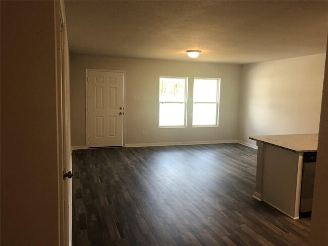 Photo - 183 Mesquite