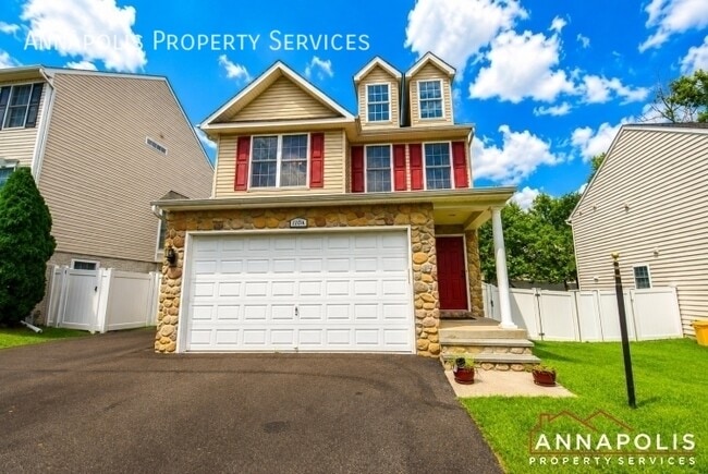 Photo - 110A Sabrina Ln