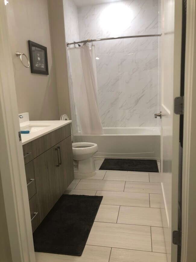 Photo - 145 Riverhaven Dr Unidad 454